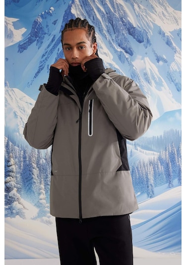 DeFactoFit Su İtici İnce Yağmurluk,Kalın Mont 2'li Set Kapüşonlu Fermuarlı Su Geçirmez C6055AX24WNKH464