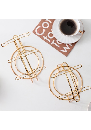 Xiyyadms Kahve Bardaklıklı Demir Çelik Raf, 4 Bardaklı Arched Desen, Retro Zanaatkâr Tasarım, Ev Ve Café İçin Kolay Kurulum, 180g Hafif Ve Dayanıklı