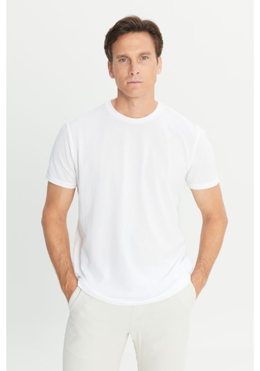 Erkek Beyaz Pamuklu Slim Fit Dar Kesim Bisiklet Yaka Tişört Beyaz