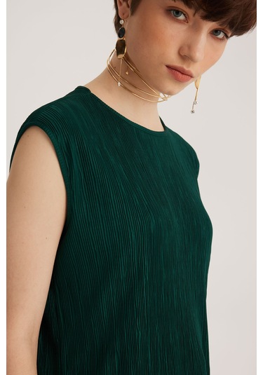 Yeşil Yuvarlak Yaka Kolsuz Pliseli Bluz Desenli