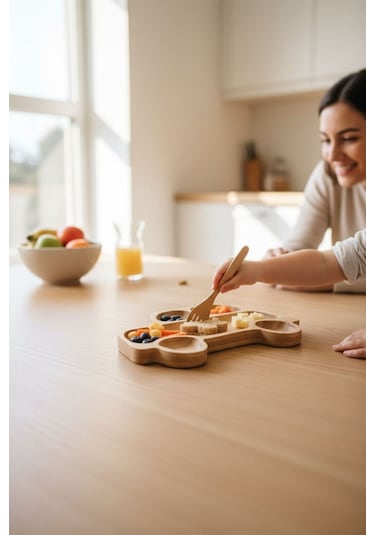 Araba Figürlü Bambu Bebek Mama Seti Bölmeli Tabak + Kaşık Çatal Seti Bej