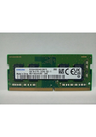 Samsung M471A5244CB0-CWE 4 GB DDR4 3200 MHz CL22 Notebook Ram
