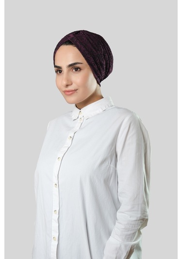 Mürdüm Pratik Hazır Geçmeli Tesettür Bone Jakar Kendinden Desenli 1209 07 Mürdüm