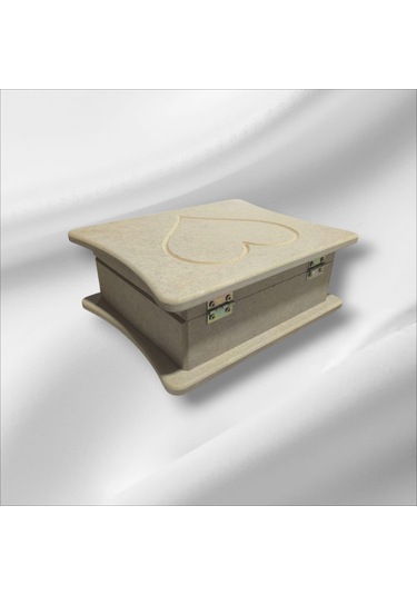 Ahşap Boaynabilir Kalp İşlemeli Çok Amaçlı Kutu