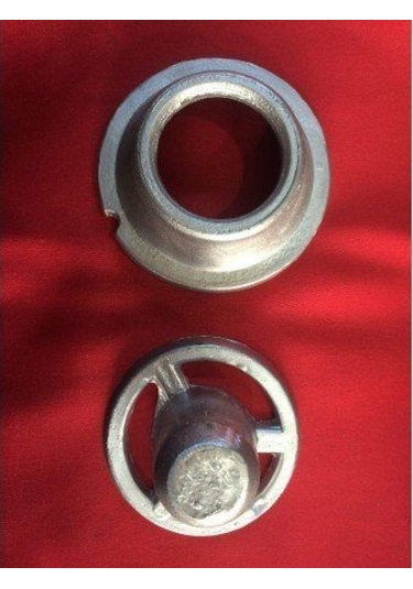 8 No Kıyma Makinesi İçli Köfte Yapma Aparatı Metal Çap 5,9 Cm Çelik