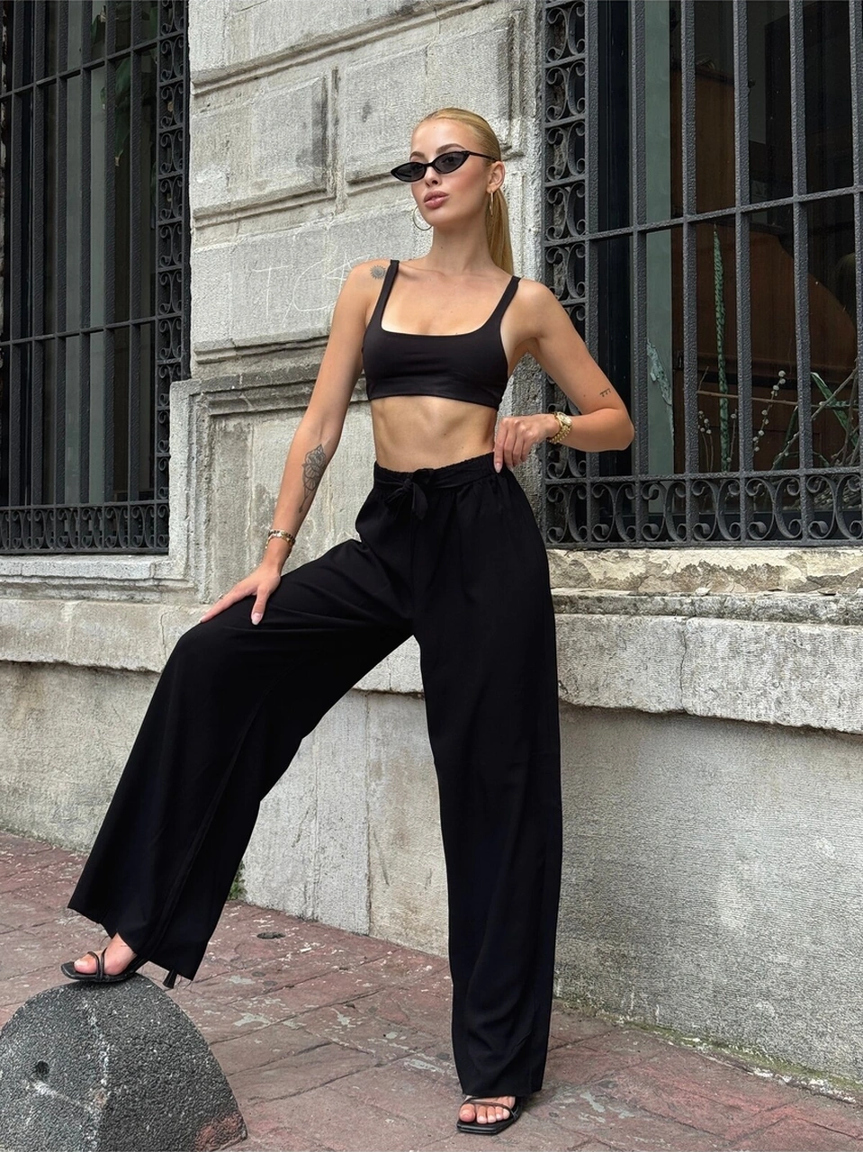 Kadın Yüksek Bel Kuşaklı %100 Viscose Pamuk Geniş Paça Şık Casual Büyük Beden Curve Pantolon Siyah