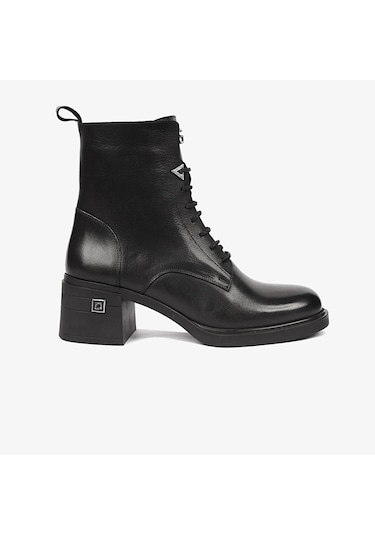 Greyder 59127 Kadın Hakiki Deri Bağcıklı Kenarı Fermuarlı Kalın Topuk Chıc Bot 001 Greyder 59127 Kadın Hakiki Deri Bağcıklı Kenarı Fermuarlı Kalın Topuk Chıc Bot 001