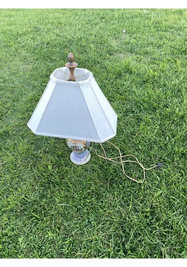 Aşıklar Motifli Porselen Abajur 63 CM