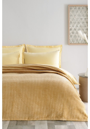 Puffy Trinity Çift Kişilik Wellsoft Battaniye - Hardal