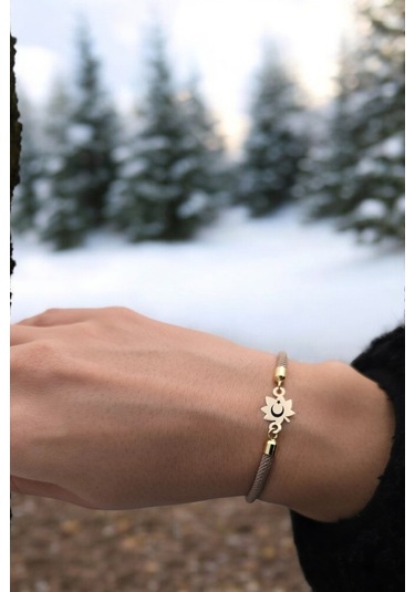 Türkiye Temalı Örgülü 14 Ayar Altın Plakalı Yaprak Figürlü Hediye Bileklik-331sembol-kahverengi Altın