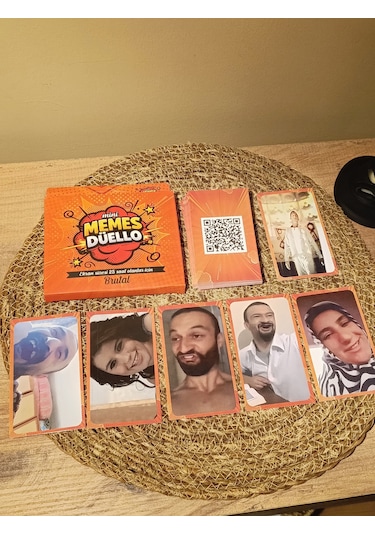 Memes Bulmaca Kutu Oyunu Brutal - Kese Hediyeli - Eğlenceli Grup & Parti Oyunu