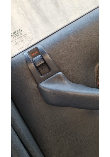 Peugeot 306 Kapı Kilit Pimi Butonu 2 Adet