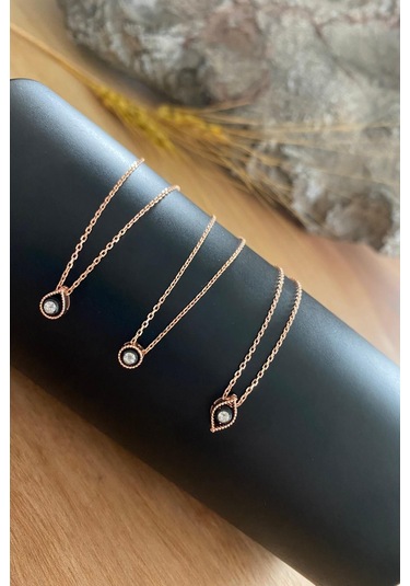 Zümrüt Sarraf 8 Ayar Altın 0.03 Ct Tek Göz Elmas Kolye