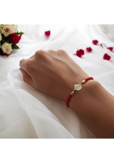 Buse İsmine Özel 14 Ayar Altın Plakalı Nar Motifli İpek Örgülü Hediye Bileklik-323isim-kırmızı Altın