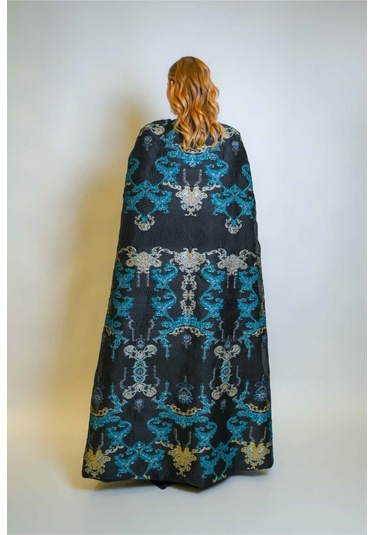 Crystalia Özel Turkuaz Desen Jakar Kumaş Ve Straplez Saten Elbise Kaftan Set Çok Renkli