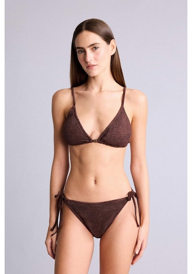Defacto Regular Fıt Kırışık Dokulu Kumaş Kahverengi Bikini Üstü E0205ax26smbn341 Kahve-bn341 Defacto Regular Fıt Kırışık Dokulu Kumaş Kahverengi Bikini Üstü E0205ax26smbn341 Kahve-bn341