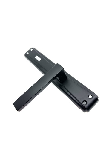 Lama Aynalı Kapı Kolu Mat Siyah Oda