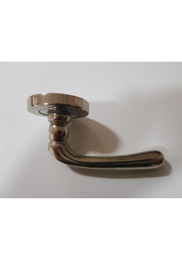 Çelik Kapı Kolu Rozetli Kumru Nikel Saten Sağ