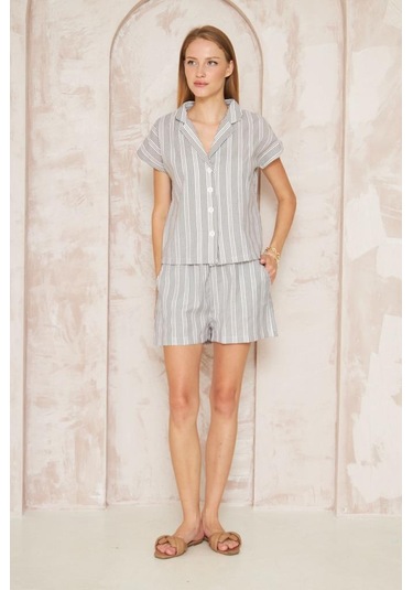 Kadın Özel Kumaş Ceket Yaka Beli Lastikli Kısa Kol Gömlek Cepli Şort Takım 3625290 Siyah - Beyaz