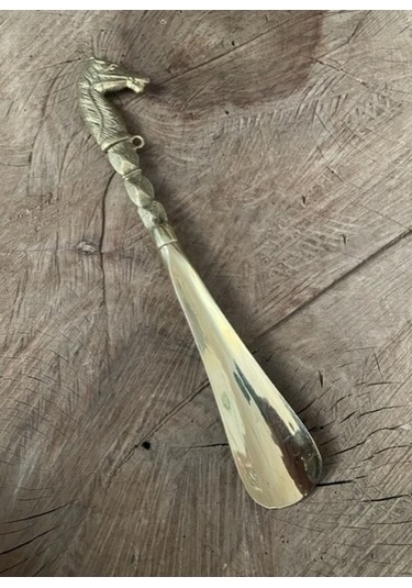 SARI RENK AYAKKABI ÇEKECEĞİ PİRİNÇ AYAKKABI ÇEKECEK KERATA 28CM