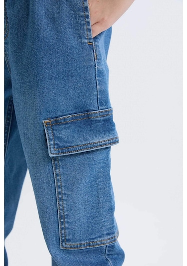 DeFacto Erkek Çocuk Kargo Fit Jean Pantolon C4514A824WNNM28