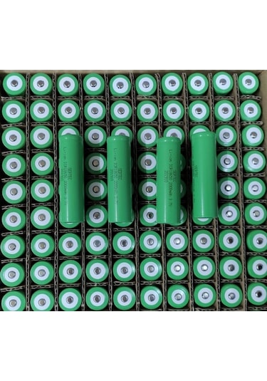 2 Yuvalı 18650 Lion Pil Şarj Aleti+2 Ad 3.7V 2000 Mah Pil