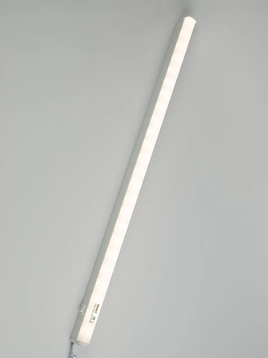 Uniel Bitki Lambası 10w Spfr 56cm Ip40 Tam Spektrum 144505857 Beyaz