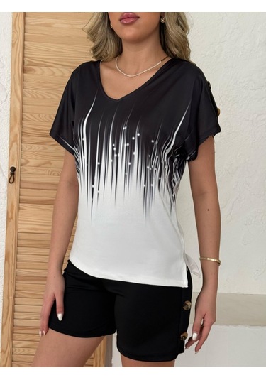 Kadın V Yaka Kısa Kol Kenarları Minik Yırtmaç Detaylı Dalgıç Bluz + Düğme Detaylı Dalgıç Şort Çok Renkli Kadın V Yaka Kısa Kol Kenarları Minik Yırtmaç Detaylı Dalgıç Bluz + Düğme Detaylı Dalgıç Şort Çok Renkli