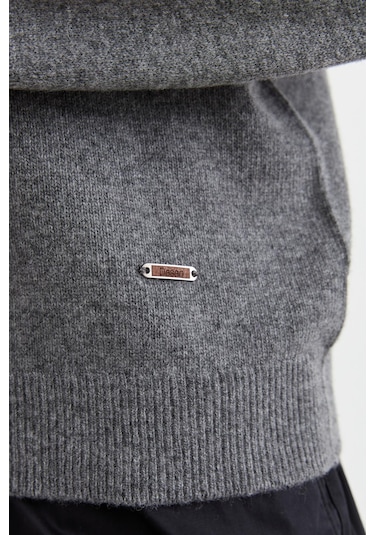 Erkek Sıfır Yaka Basic Yün Kazak Füme Füme