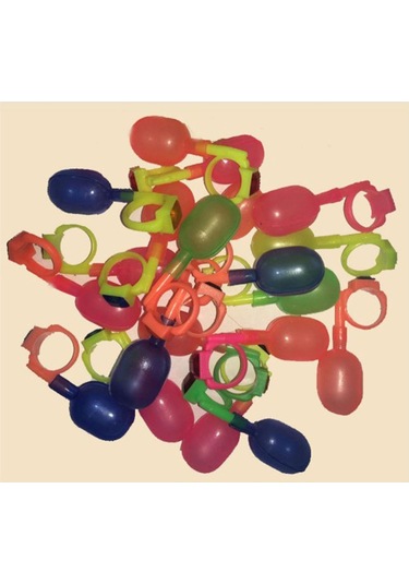 Şaka Yüzüğü Nostaljik Oyuncak 10 Adet Su Fışkırtan Yüzük Sulu Yüz