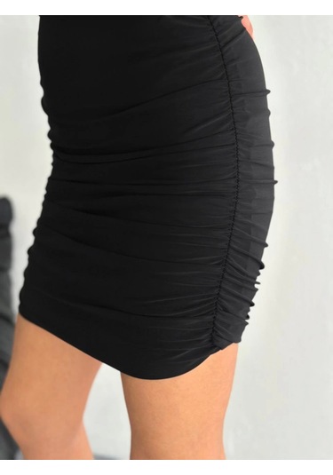 Göğüs Ve Yanlar Dekolteli Kolsuz Boy Elbise - Siyah Siyah