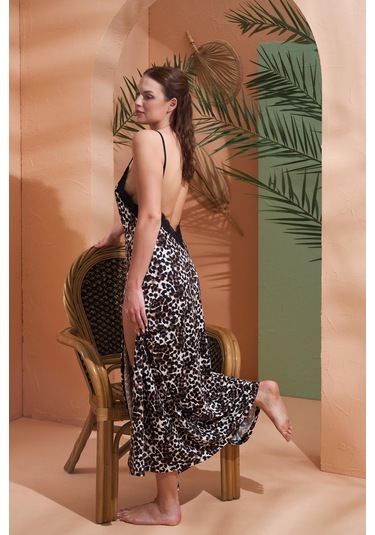 Pjs Kadın Leopar Desenli İp Askılı Dantel Yaka Yırtmaçlı Uzun Gecelik LEOPAR