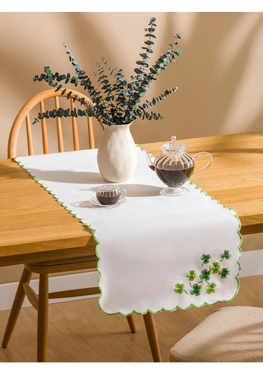 Karışık Yaprak Nakışlı Runner 45x150 Cm