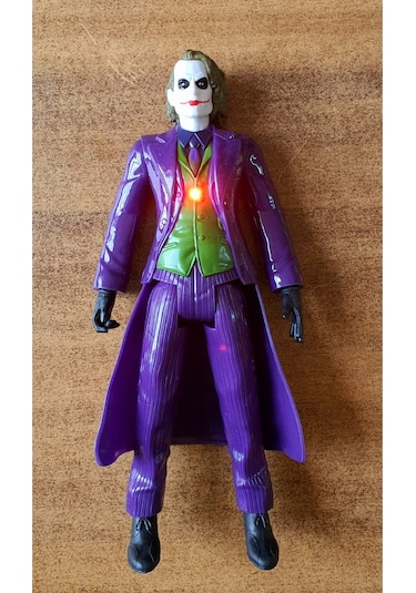 Oyuncak Joker Batman Aksiyon Figür 28 Cm Joker Sesli Işıklı