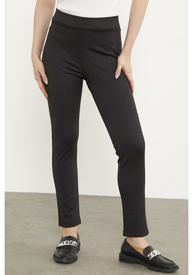 Beli Lastikli Parça Detaylı Tayt - Siyah 001