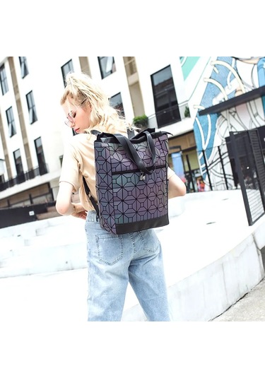 Yeni Parlak Geometrik Aydınlık Çanta Sequins Kadın Sırt Çantası Çok Renkli