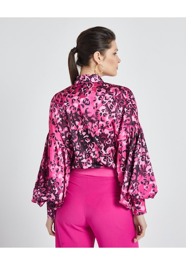 Kadın Leopar Desenli Gömlek - Balon Kol - Saten - Modern Ve Şık Tasarım - Günlük Ve Özel Gün Kullanımı İçin Gömlek Fuşya