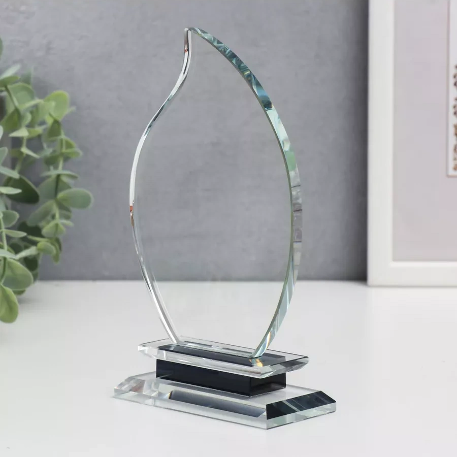 Simalend İç Mekan İçin Cam Heykel Stela Ödül Heykeli 189910836
