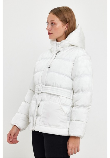 Alisse-kadın Ekru Kapüşonlu Kemerli Şişme Mont Kaban Ekru