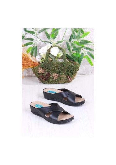 Ceyo 9946-1 Siyah Rahat Topuk Dikeni Destekli Çapraz Bantlı Kadın Terlik Siyah