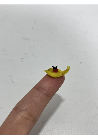 El Yapımı Mini Murano Cam Yaprak Üstü Uğur Böceği Biblo A154-06