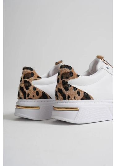 Trendella Leopar Detaylı Beyaz Kadın Spor Ayakkabı Tr01ms03c