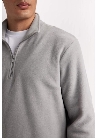 DeFacto Gri Tüylenme Yapmayan Soğuk Geçirmez Regular Fit Dik Yaka Fermuarlı Polar Sweatshirt Y3996AZNSGR307 DeFacto Gri Tüylenme Yapmayan Soğuk Geçirmez Regular Fit Dik Yaka Fermuarlı Polar Sweatshirt Y3996AZNSGR307