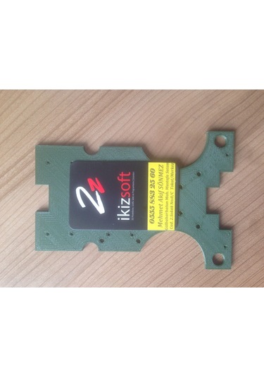 Hızlı Çizgi Izleyen Robot Gövdesi