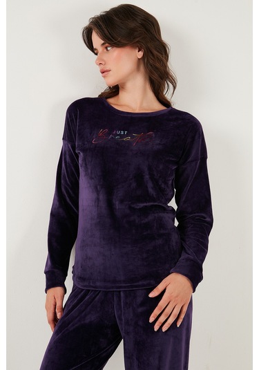 Lela Regular Fit Yumuşak Dokulu Kadife Bayan Pijama Takımı 6094200W4 Koyu Mor