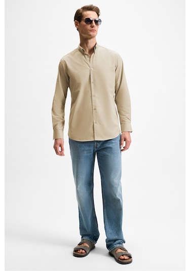 RISTO Erkek Düğmeli Yıkama Sonrası Ütü İhtiyacını En Aza İndiren Kumaş Gömlek Yaka Manşetli Bej Göml