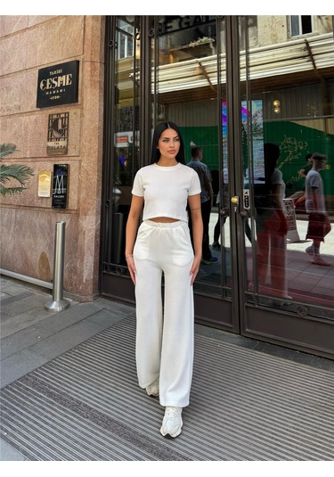 Beyaz Modal Likralı Bisiklet Yaka Takım Beyaz