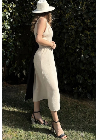 Kadın Siyah & Bej Color Block Kruvaze, Hasır Askı Detaylı, Yırtmaçlı, Uzun Airobin Elbise Siyah Kadın Siyah & Bej Color Block Kruvaze, Hasır Askı Detaylı, Yırtmaçlı, Uzun Airobin Elbise Siyah