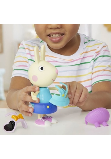 F8859 Peppa Pig Ve Ailesi Kıyafetli Figür Seti +3 Yaş