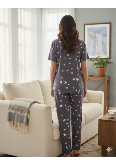 Kadın Yıldızlı Düğme Detaylı Pijama Takımı Gri